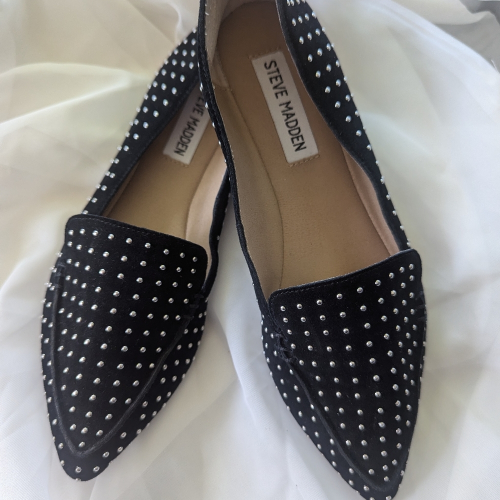 Steve Madden Black Suede Feather Studded Pointy-toe Flats